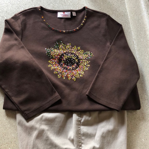 Quacker Factory Tops - QUAKER FACTORY Ladies Embellished Small Top